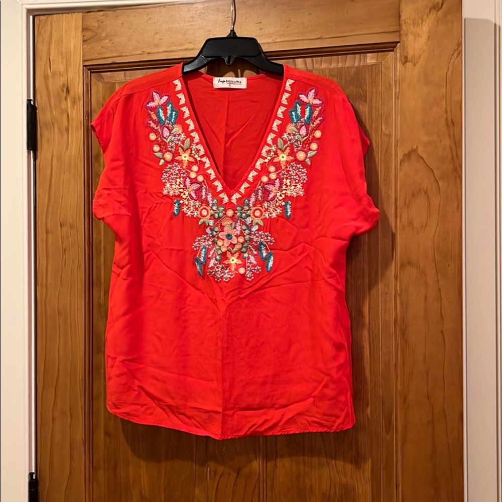 Impressions v-neck blouse